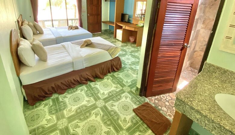 Hotel Lanta Emerald Bungalow