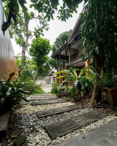 Hostal Sarah Guest House