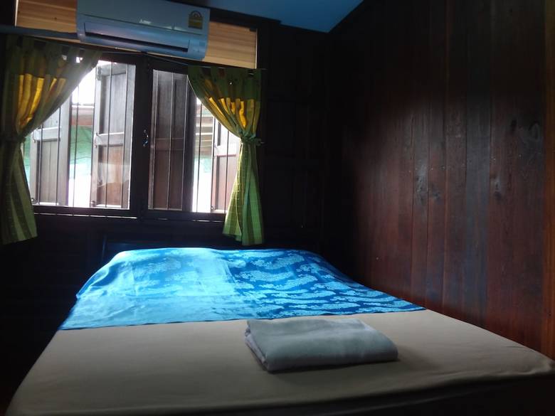 Bed & Breakfast Baan Mai Guesthouse