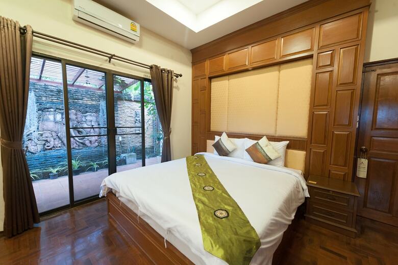 Hotel Ruen Ariya Resort