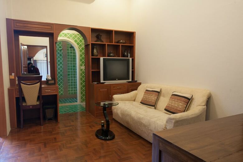 Hotel Ruen Ariya Resort
