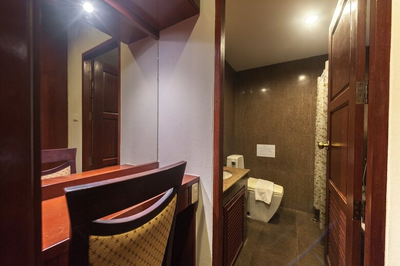 Hotel Ruen Ariya Resort