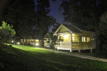 Hotel Monoceros Resort
