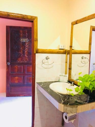 Hotel Kantiang Oasis Resort & Spa