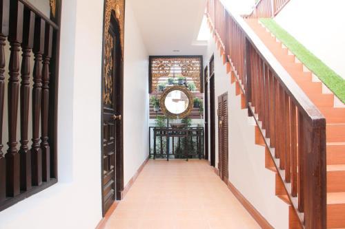 Hotel Ratchiangsaen Flora House