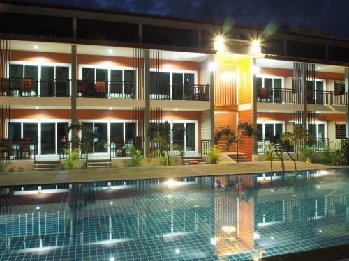 Hatzanda Lanta Resort
