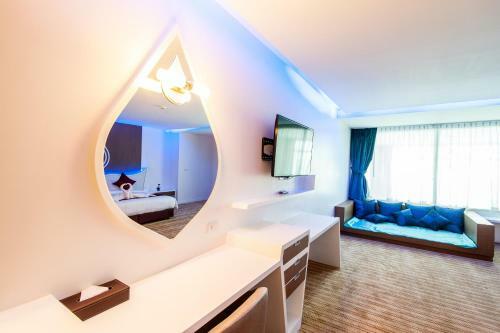 The Paradiso Jk Design Hotel