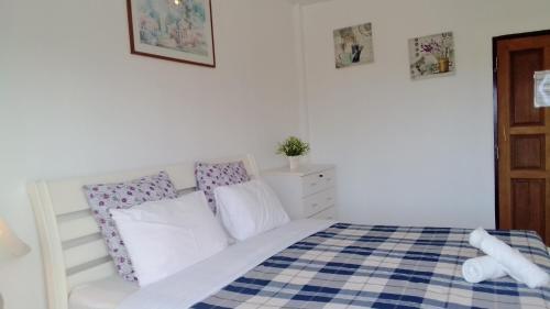 Corner Cafe Bed & Breakfast
