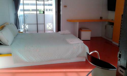 M In Korat Service Apartment