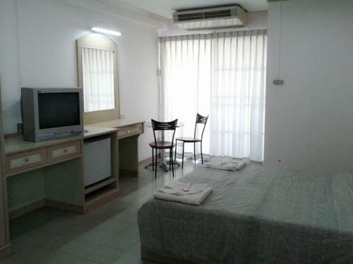 M In Korat Service Apartment