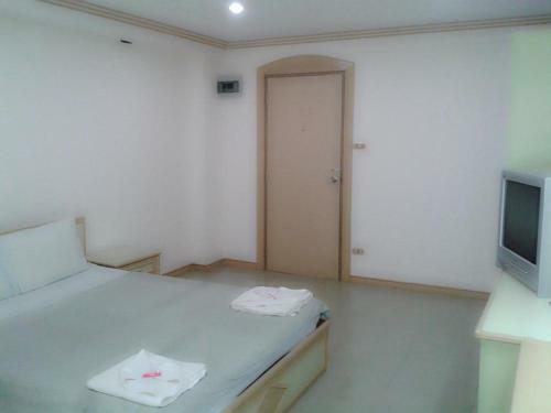 M In Korat Service Apartment