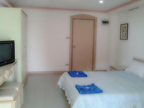 M In Korat Service Apartment