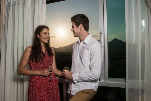 Apartamentos First Choice Suites By The Sea