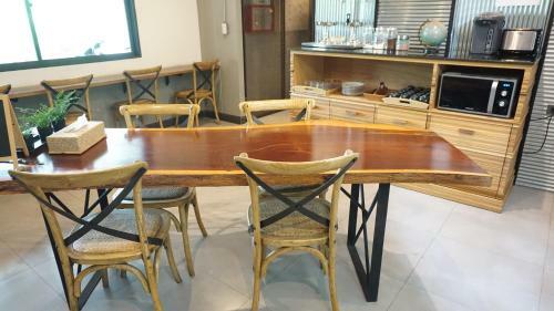 Hotel Stone Head Hua Hin