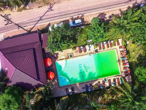 Hotel Lanta Klong Nin Beach Resort
