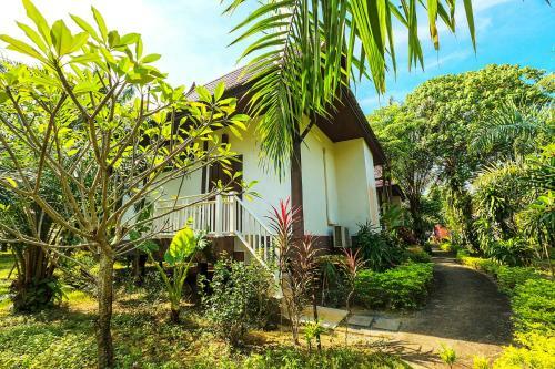Hotel Lanta Klong Nin Beach Resort