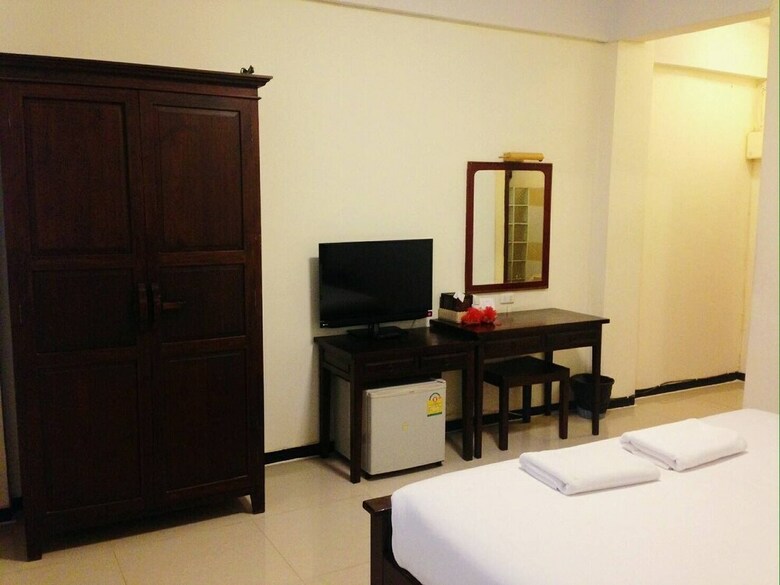 Hotel Natee Place