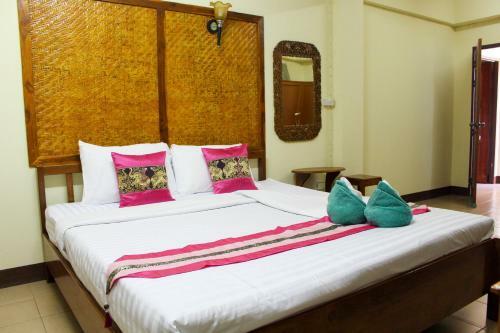Albergue Saithong House