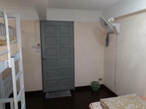 Hostal Dutch Guest House