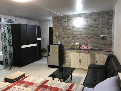 Aparthotel Muangthongthani Rental/khun Dan