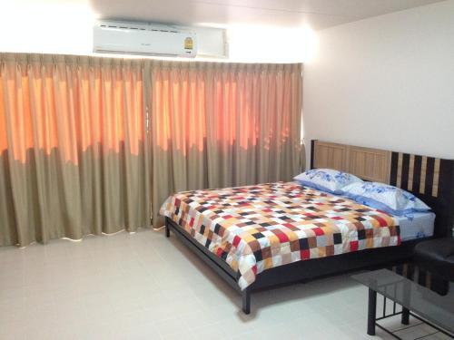 Aparthotel Muangthongthani Rental/khun Dan