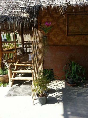 Hotel Korawan Garden View