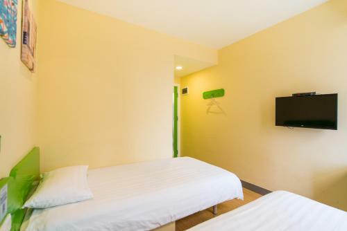 Hotel Hi Inn Qingdao Taitung Wanda