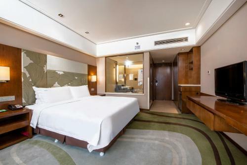 Hotel Holiday Inn Qingdao City Center