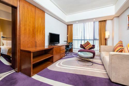 Hotel Holiday Inn Qingdao City Center