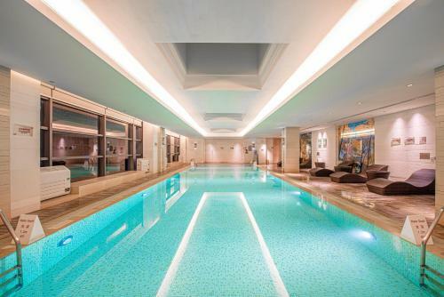 Hotel Holiday Inn Qingdao City Center