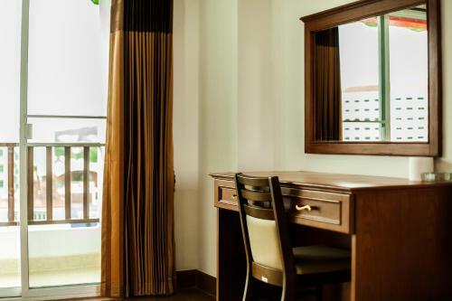 V Residence Hotel