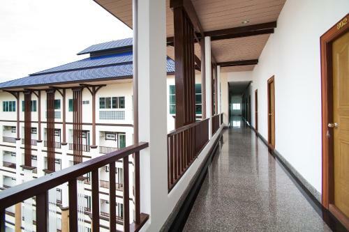 V Residence Hotel