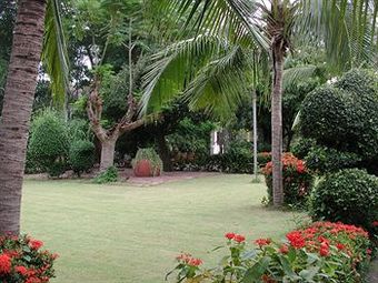Hotel Baanrajdamnern Hua Hin