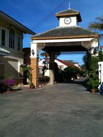 Hotel Baanrajdamnern Hua Hin