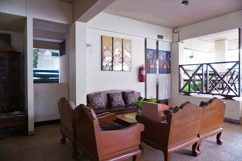 Hostal Water Well Guest House