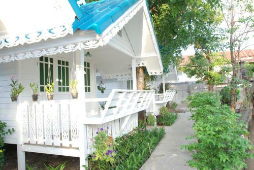 Hostal Baan Luang Harn