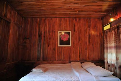 Athithara Homestay