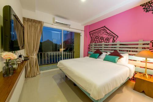 Hostal The Pho Thong Phuket