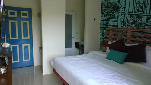 Hostal The Pho Thong Phuket