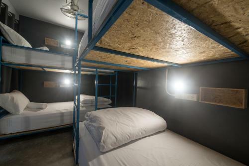 Bed Hostel