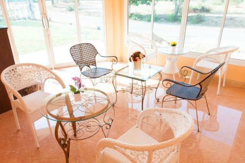 Hotel Nam Talay Resort