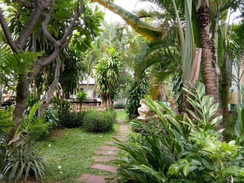 Hotel Golden Pine Beach Resort