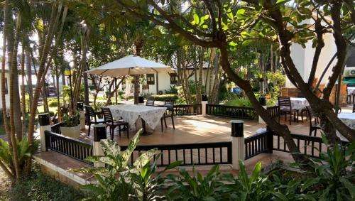 Hotel Golden Pine Beach Resort