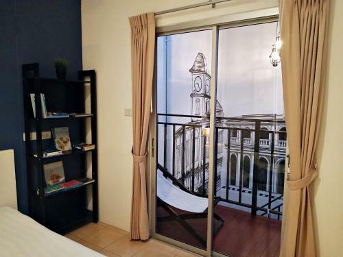 Hostal Chino Town Gallery Guesthouse