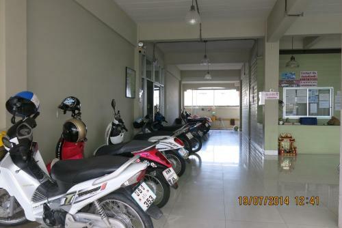 Ekkamon Apartment