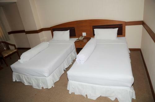 Ayutthaya Thenee Hotel