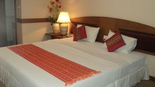 Ayutthaya Thenee Hotel