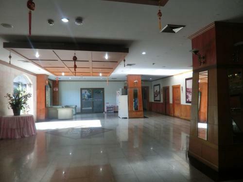 Ayutthaya Thenee Hotel
