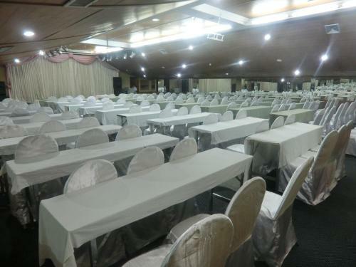Ayutthaya Thenee Hotel