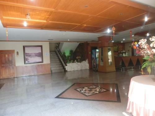 Ayutthaya Thenee Hotel